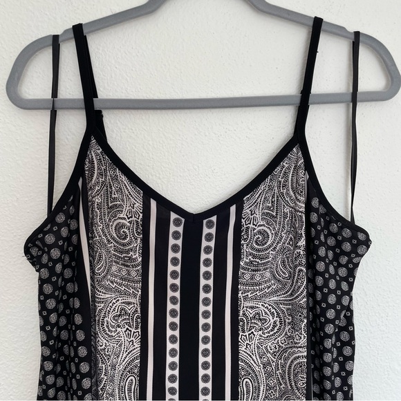 INC Paisley V-Neck Cami Black/White Size XL - Picture 4 of 8